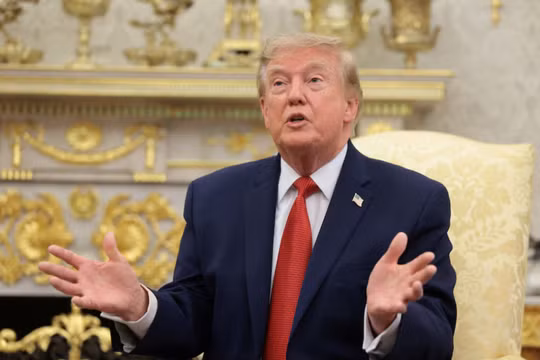 Tổng thống Mỹ Donald Trump phát biểu tại Phòng Bầu dục ở Nhà Trắng tại Washington, D.C., Mỹ, ngày 17/8. Ảnh: Reuters.