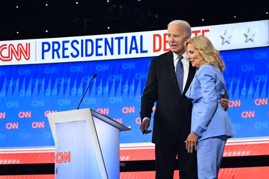 Vợ ông Joe Biden kể lại khoảnh khắc "kinh hãi" khi xem chồng tranh luận với ông Trump