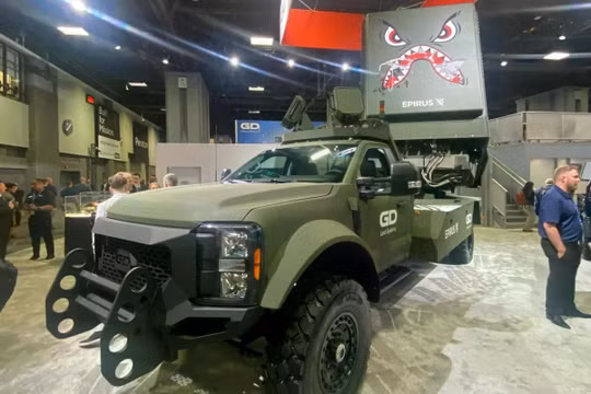 Leonidas GV, một hệ thống phòng thủ di động chống máy bay không người lái do General Dynamics và Epirus phát triển, đang được trưng bày tại triển lãm AUSA ở Washington. Ảnh: SCMP.