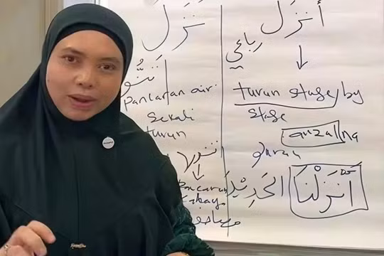 Hình ảnh trích từ một bài giảng trực tuyến của học giả người Malaysia gây tranh cãi Solehah Yaacob. Nguồn: FB.