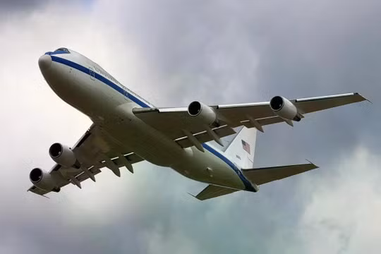 Máy bay E-4B Nightwatch của Không quân Mỹ có thể hoạt động như một "Lầu Năm Góc bay" trong trường hợp khẩn cấp quốc gia. Ảnh: SCMP.