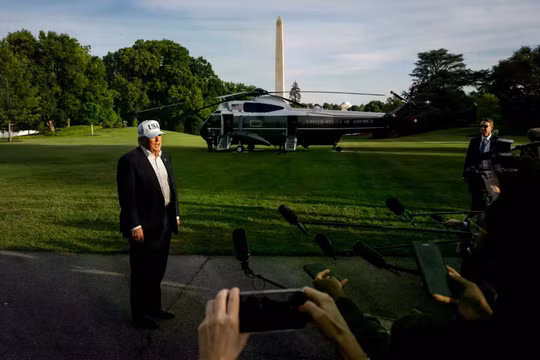 Tổng thống Trump đã thông báo về chiến dịch này trong một bài đăng vào đêm khuya trên Truth Social, nền tảng mạng xã hội của ông. Ảnh: NYT.