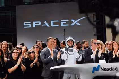SpaceX vừa có cú IPO lớn nhất trong lịch sử, đưa giá trị vốn hóa lên 2,400 tỷ USD. Ảnh: Reuters.