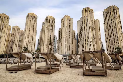 Sau khi bùng nổ chiến tranh, "thiên đường du lịch" Dubai có khoảng thời gian gần như bị biến thành thành phố chết. Ảnh: LTN.