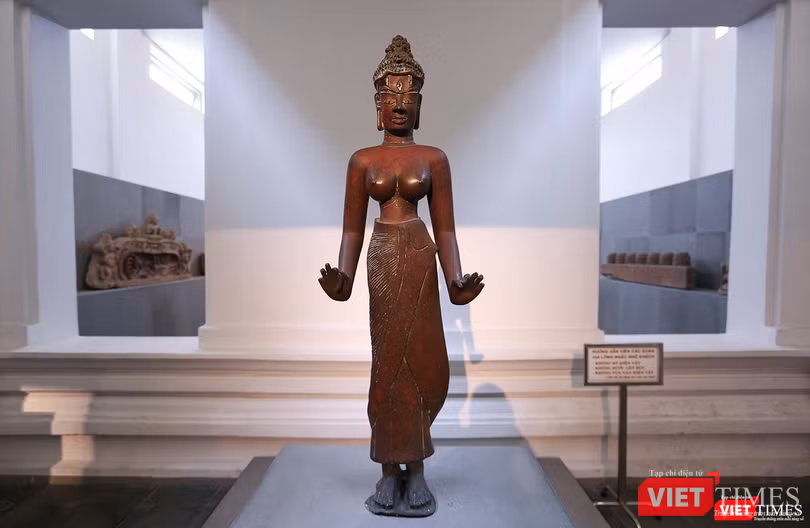Tượng Bồ Tát Tara/Avalokiteshvara, 1 trong 3 bảo vật Quốc gia tại Đà Nẵng