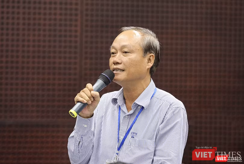 Ông Nguyễn Hữu Hinh - Giám đốc Ban QLDA Đầu tư xây dựng các công trình công nghiệp và dân dụng TP Đà Nẵng