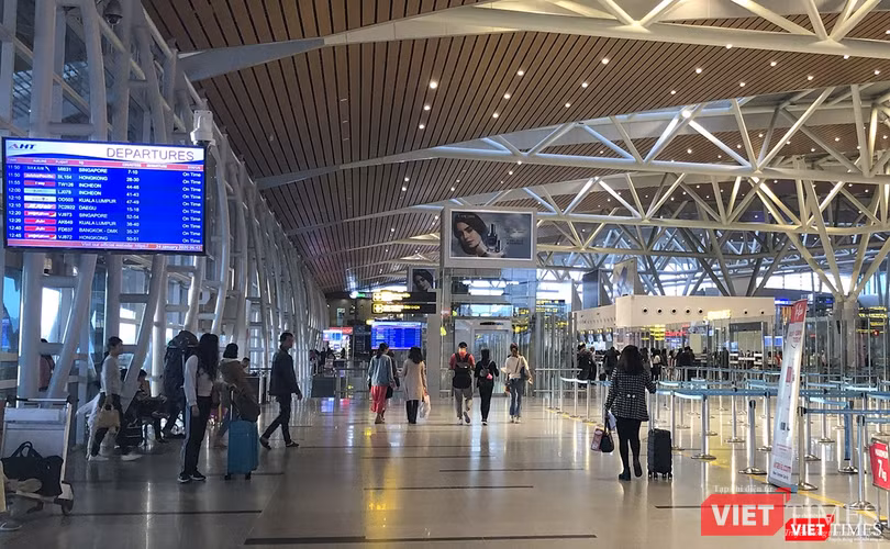 Bệnh nhân Zhang Shun Yu đã bỏ trốn khỏi bệnh viện, lên máy bay về nước vào lúc 16h38 ngày 22/1 Bệnh nhân Zhang Shun Yu đã bỏ trốn khỏi bệnh viện, lên máy bay về nước vào lúc 16h38 ngày 22/1