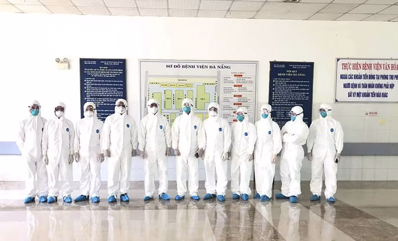 Ê kíp bác sĩ Bệnh viện Bạch Mai lên đường vào Đà Nẵng cùng chung tay chống dịch COVID-19 (ảnh BVBM) Ê kíp bác sĩ Bệnh viện Bạch Mai lên đường vào Đà Nẵng cùng chung tay chống dịch COVID-19 (ảnh BVBM)
