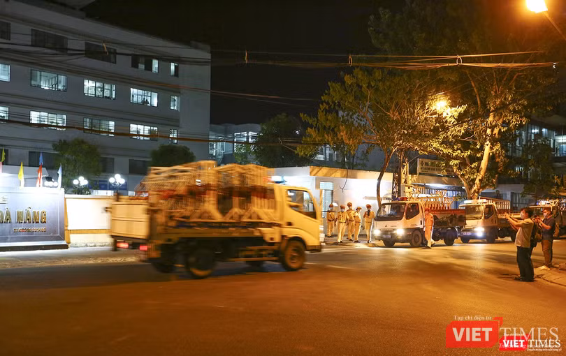 Hệ thống rào chắn được tập kết Hệ thống rào chắn được tập kết