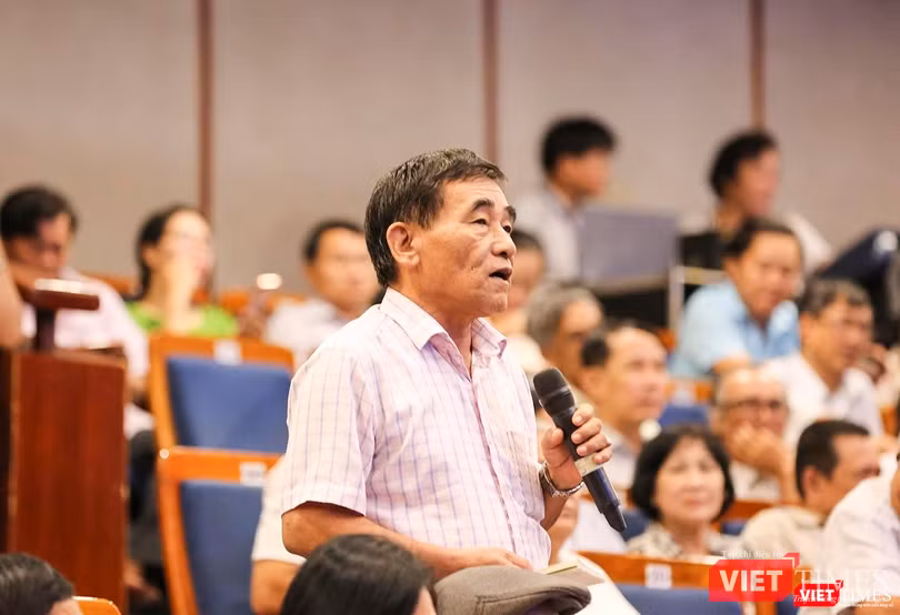 Cử tri Nguyễn Quang Nga yêu cầu Quốc hội, Chính phủ miễn nhiệm đối với các Bộ trưởng yếu kém trong quản lý điều hành Cử tri Nguyễn Quang Nga yêu cầu Quốc hội, Chính phủ miễn nhiệm đối với các Bộ trưởng yếu kém trong quản lý điều hành