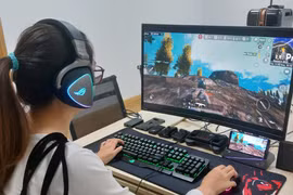 Giới hạn trẻ chơi game 60 phút mỗi ngày: Làm sao để kiểm soát hiệu quả?