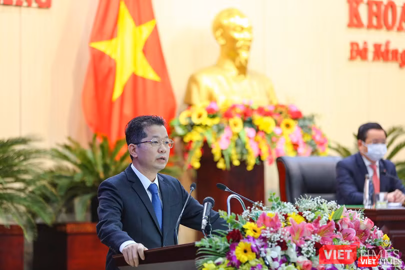 Ông Nguyễn Văn Quảng - Bí thư Thành uỷ Đà Nẵng phát biểu chỉ đạo kỳ họp
