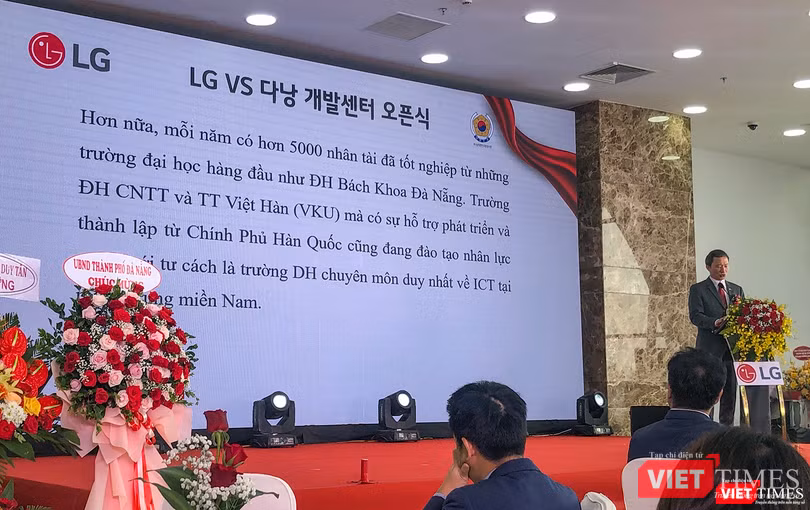 Ông Ahn Min Sik - Tổng lãnh sự Hàn Quốc tại Đà Nẵng phát biểu tại sự kiện
