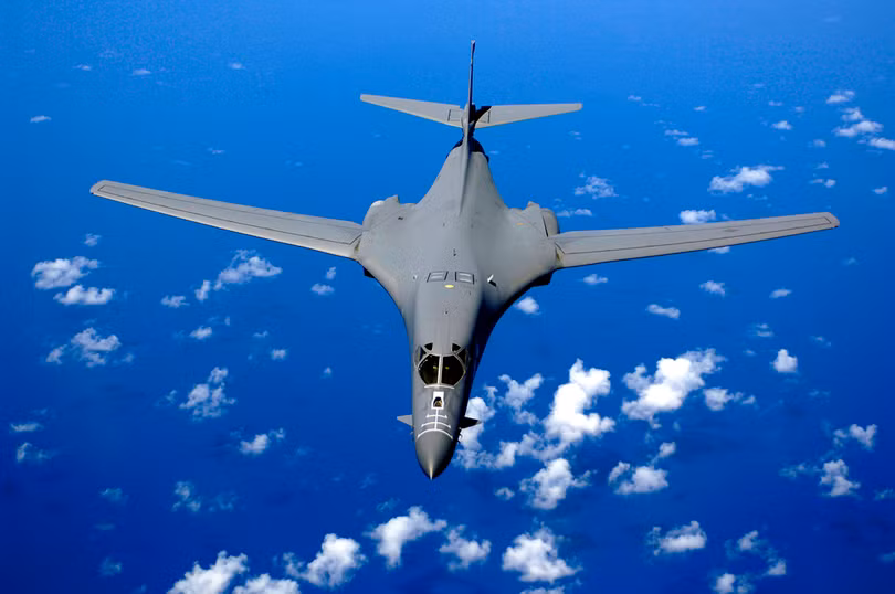 Máy bay ném bom chiến lược B-1B Mỹ. Ảnh: Đại công báo