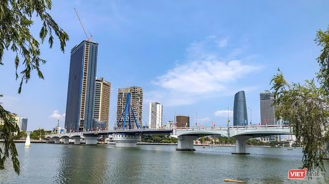 Đà Nẵng được đánh giá là địa phương có những nỗ lực mạnh mẽ trong hoạt động chuyển đổi số, hướng đến TP thông minh Đà Nẵng được đánh giá là địa phương có những nỗ lực mạnh mẽ trong hoạt động chuyển đổi số, hướng đến TP thông minh