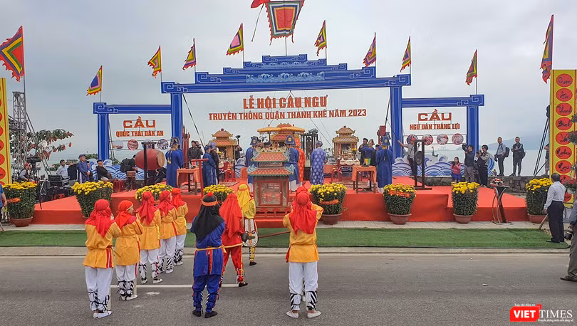 Lễ hội Cầu ngư quận Thanh Khê - lễ hội văn hóa miền biển lớn nhất và đặc sắc nhất tại Đà Nẵng đã diễn ra với các nghi lễ truyền thống linh thiêng.