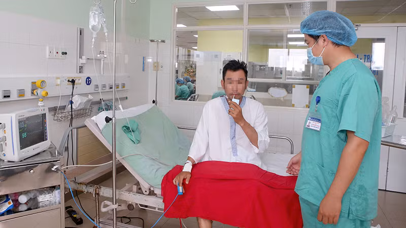 Bệnh nhân Trần Q. (42 tuổi, Đà Nẵng) bình phục sau ca ghép tạng.