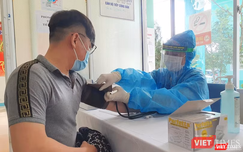 Bộ Y tế khuyến cáo người dân nên tiêm đúng và đủ liều vaccine để phòng COVID-19