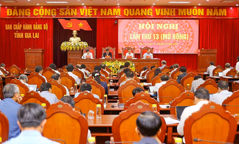 Quang cảnh Hội nghị lần thứ 13, Ban Chấp hành Đảng bộ tỉnh Gia Lai khóa XVI. (Ảnh: TT&CS)