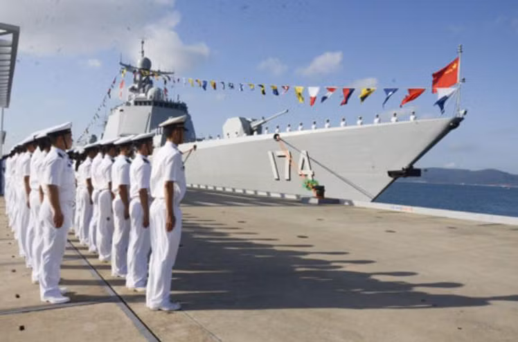 Tàu khu trục Hợp Phì số hiệu 174 Type 052D, Hạm đội Nam Hải, Hải quân Trung Quốc.