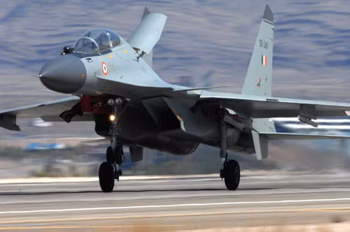 Máy bay chiến đấu Su-30MKI Không quân Ấn Độ (ảnh tư liệu)