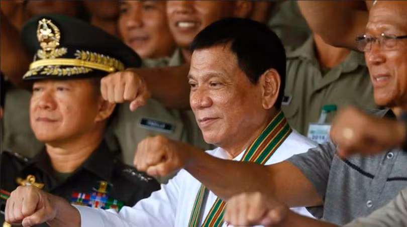 Tổng thống Philippines Rodrigo Duterte muốn thực hiện chính sách ngoại giao độc lập. Ảnh: indian24news