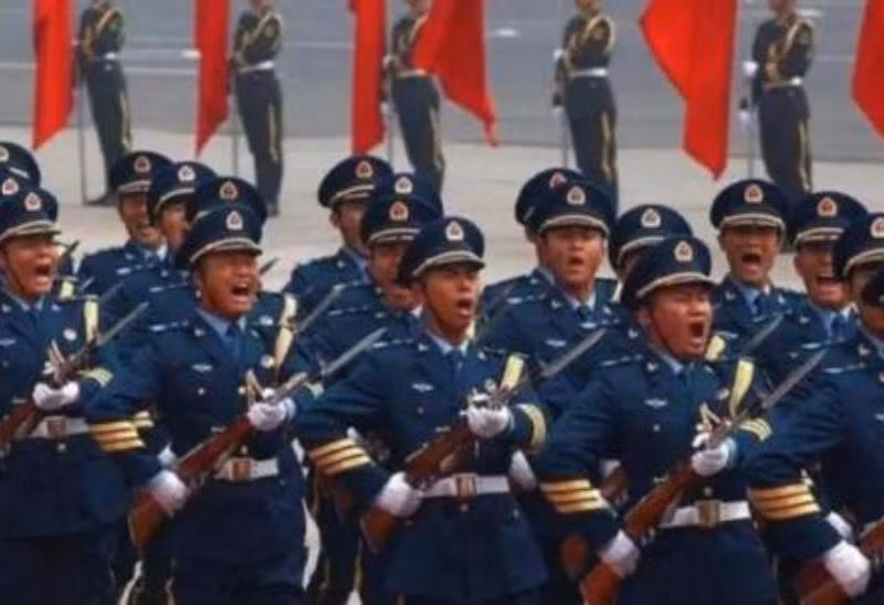 Quân đội Trung Quốc sẽ hoàn thành cắt giảm 300.000 quân trong năm 2017. Ảnh: Sina