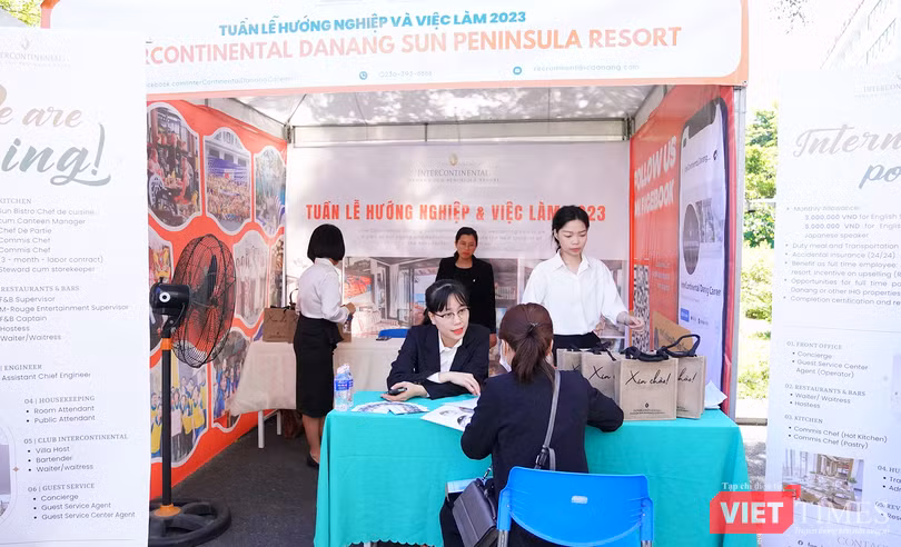 vt_ngay hoi viec lam 2.png