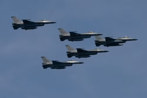 Máy bay chiến đấu F-16A Đài Loan. Ảnh: Sina