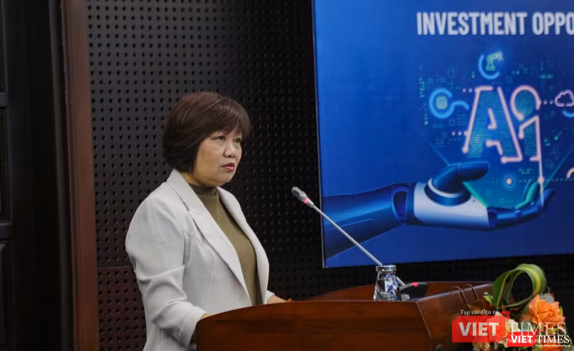 Bà Huỳnh Liên Phương - Giám đốc Ban Xúc tiến và Hỗ trợ đầu tư TP Đà Nẵng phát biểu tại sự kiện