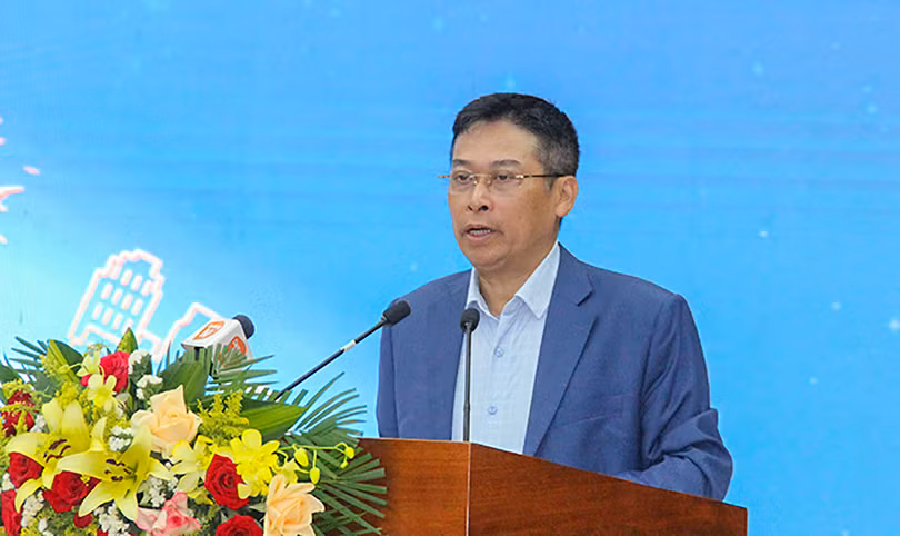 Ông Đào Trung Chính - Cục trưởng Cục Quy hoạch và phát triển tài nguyên đất (Bộ TTN&amp;MT) phát biểu tại hội thảo (Ảnh danang.gov)
