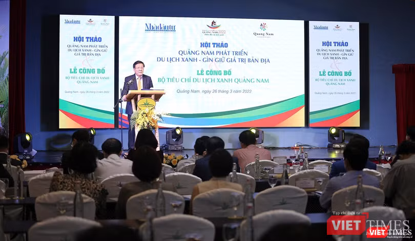 Quang cảnh hội thảo "Quảng Nam phát triển Du lịch Xanh - Gìn giữ giá trị bản địa" và công bố Bộ tiêu chí du lịch xanh Quảng Nam Quang cảnh hội thảo "Quảng Nam phát triển Du lịch Xanh - Gìn giữ giá trị bản địa" và công bố Bộ tiêu chí du lịch xanh Quảng Nam