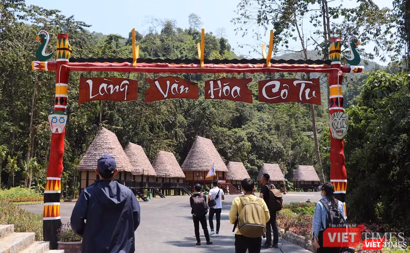 Làng văn hoá Cơ Tu, nơi được chủ đầu tư xây dựng nhằm bảo tồn và quảng bá bản sắc văn hoá độc đáo của người Cơ Tu.