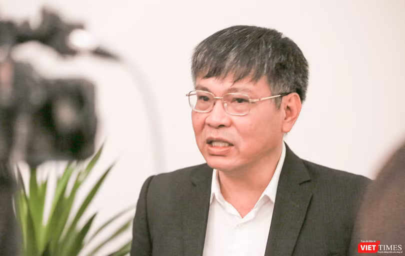TS.Lương Hoài Nam - thành viên Hội đồng Tư vấn du lịch Việt Nam TS.Lương Hoài Nam - thành viên Hội đồng Tư vấn du lịch Việt Nam