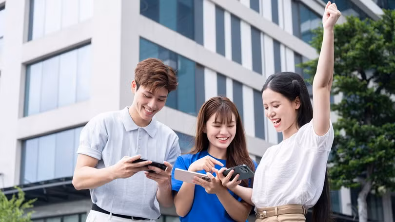 VinaPhone dành tặng giới trẻ học bổng 100 triệu đồng mùa tựu trường