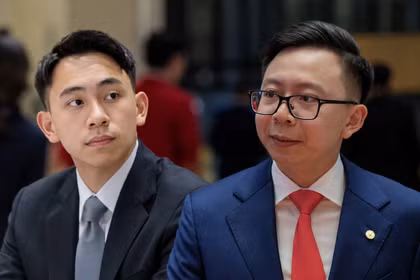 Ông Phạm Nhật Vượng chuyển giao vai trò lãnh đạo VinFast và GSM cho 2 con trai
