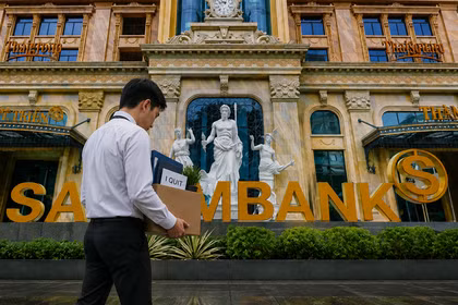 14 ngân hàng cắt giảm nhân sự, Sacombank có hơn 2.700 người nghỉ việc 
