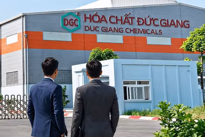 2 ứng viên được đề cử vào HĐQT Hóa chất Đức Giang: Đều là 8X, nắm nhiều vị trí chủ chốt