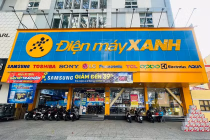 Một công ty bán đồ điện máy thu hơn 3 tỷ USD sau 8 tháng