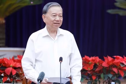 Tổng bí thư Tô Lâm Tết Đảng bộ, chính quyền và Nhân dân tỉnh Đắk Lắk nhân dịp chuẩn bị đón Xuân Bính Ngọ. Ảnh: TTXVN.