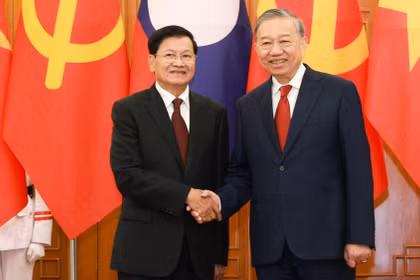 Tổng bí thư Tô Lâm tiếp đón Tổng bí thư, Chủ tịch nước Lào Thongloun Sisoulith.