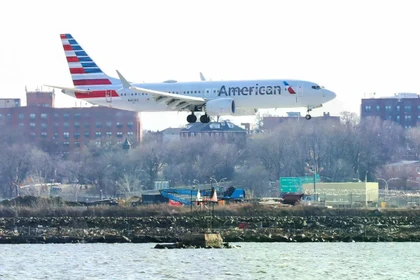 Bảng lương của phi công hãng American Airlines khiến nhiều người ngạc nhiên. Ảnh: Reuters.