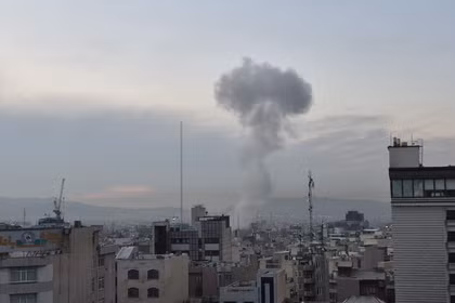 Một cuộc không kích của Israel vào Tehran ngày 1/4. Ảnh: Getty.