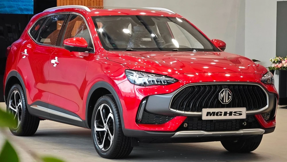 Sau RX5, HS cũng được đại lý MG giảm giá sâu để xả hàng tồn. Ảnh: MG.