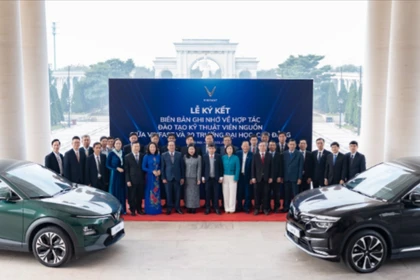 Đại diện 30 trường Đại học, Cao đẳng hợp tác cùng VinFast để chuẩn hoá chương trình và chất lượng đào tạo kỹ sư ô tô điện