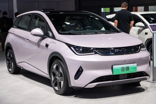 BYD Dolphin bản nâng cấp được giới thiệu tại triển lãm Thượng Hải hồi tháng 5 vừa qua. Ảnh: Paultan.