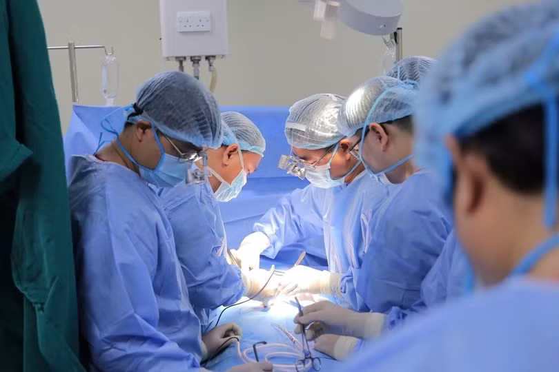 Chủ tịch UBND TP Hà Nội ủy quyền giám đốc Sở Y tế giải quyết 2 thủ tục quan trọng