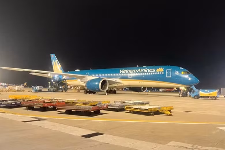 Chuyến bay đặc biệt thứ 2 chở 46,8 tấn hàng hỗ trợ của Việt Nam tới Venezuela