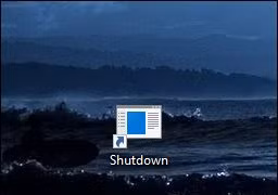 Biểu tượng Shutdown của bạn sẽ hiện ra trên Desktop để tắt máy ngay khi cần.