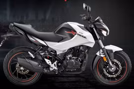 Nakedbike Hero Xtreme 160R 